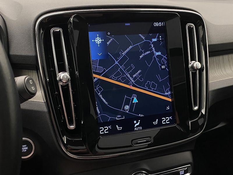 Volvo XC40 T4 AWD INSCRIPTION AUT CZ - fotka 8 z 47