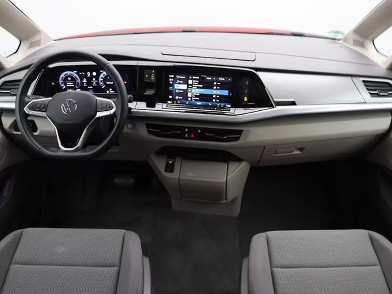 Volkswagen Multivan TDI Life Pano 360 IQ El. dveře - fotka 4 z 8