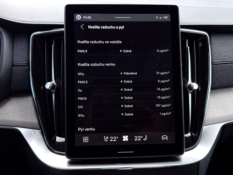 Volvo XC90 B5 AWD ULTRA BRIGHT // +kola  - fotka 55 z 59