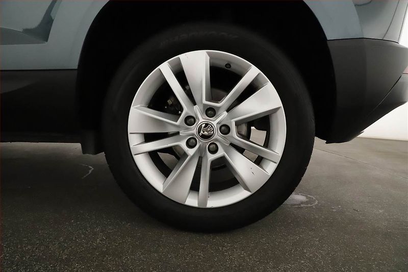 Škoda Karoq (2020) 1.6 TDI, Automat, Navi - fotka 12 z 21