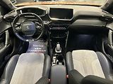 Peugeot 2008 (2021) SoH 89% GT 50kWh | Záruka - náhled 38