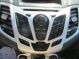 Ford Fiesta 1,2 i, aut.klima, serv.kniha, - náhled 16
