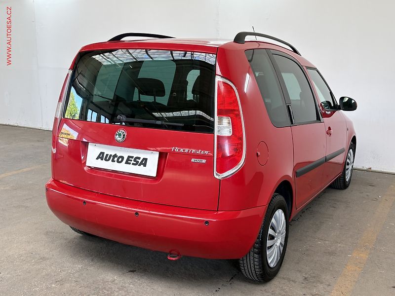 Škoda Roomster (2009) 1.2i, ČR, AC, park.asist - fotka 4 z 13