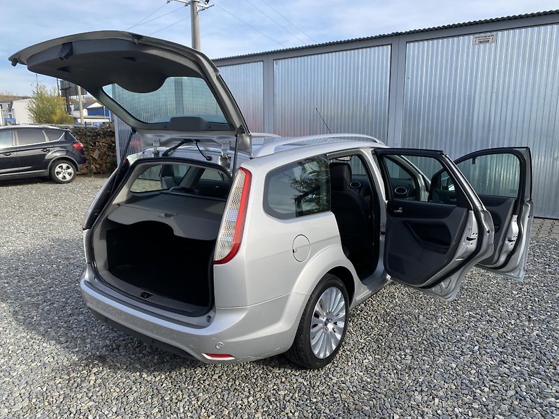 Ford Focus 2.0i 145PS LPG FORD COMBI TOP! - fotka 141 z 170