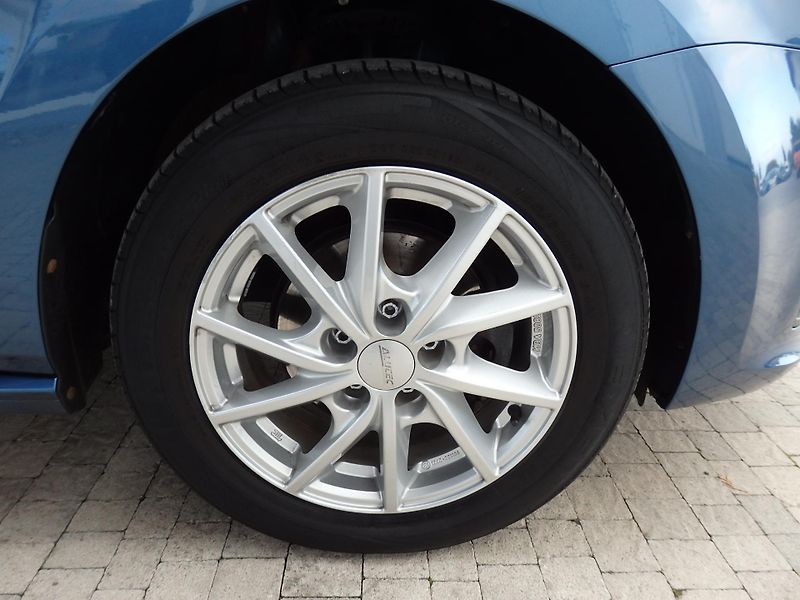 Volkswagen Polo 1.2 TSI COMFORTLINE, PANORAMA - fotka 12 z 28