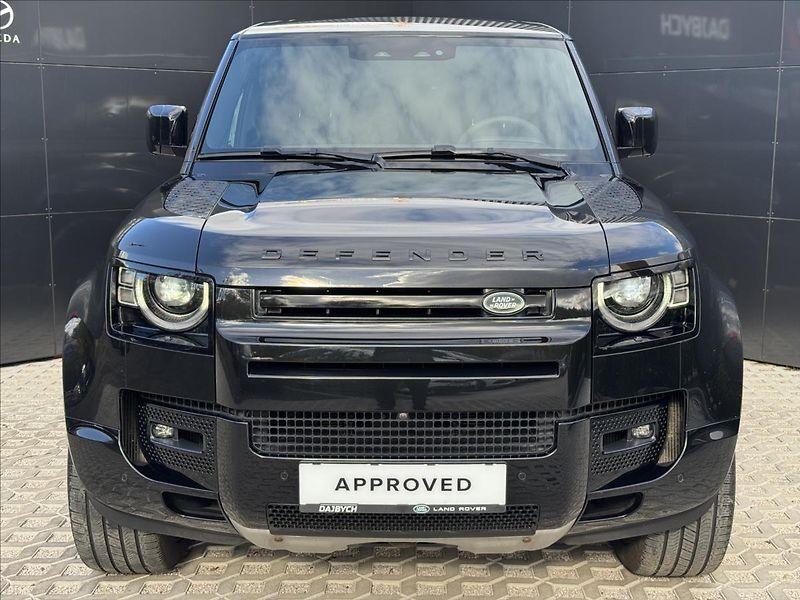 Land Rover Defender 5,0 110 P525 V8 AT AWD ČR DPH - fotka 4 z 34