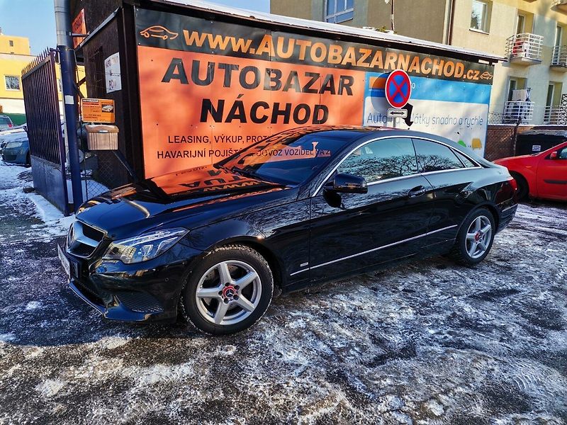 Mercedes-Benz Třídy E (2013) 2.0i Turbo 155kw 250 Sport LED - fotka 25 z 28