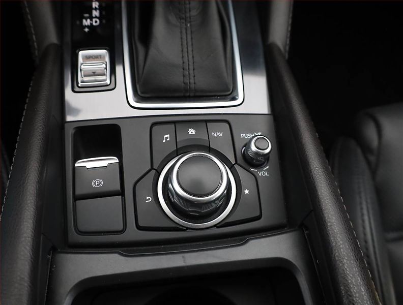 Mazda 6 (2017) 2.5 Skyactiv-G, Automat - fotka 15 z 19
