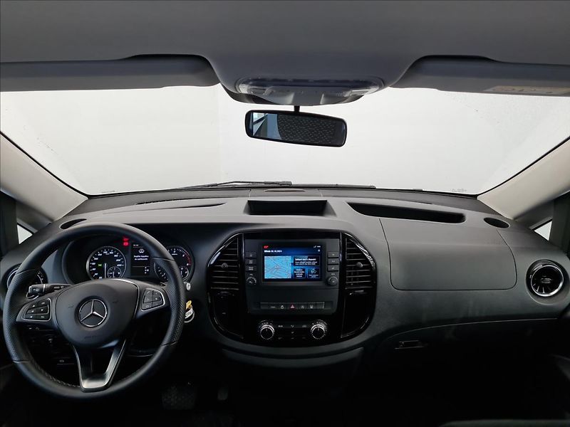 Mercedes-Benz Vito 114 CDI Tourer SELECT - fotka 13 z 21