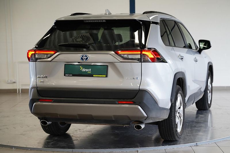 Toyota RAV4 - fotka 2 z 26
