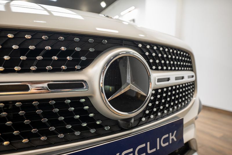 Mercedes-Benz GLB 200d 4Matic AMG Packet - fotka 34 z 40