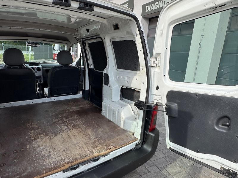 Citroën Berlingo (2005) 1.9 D Tažné - fotka 20 z 25