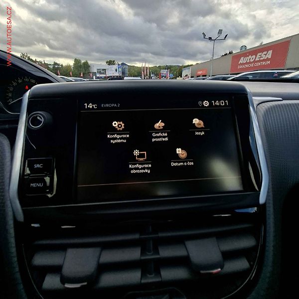 Peugeot 2008 (2019) 1.2PT, 1.maj,ČR, Active, AC - fotka 18 z 19