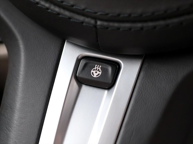BMW Řada 6 3,0 250kW 640i xD GT CZ DPH - fotka 27 z 46