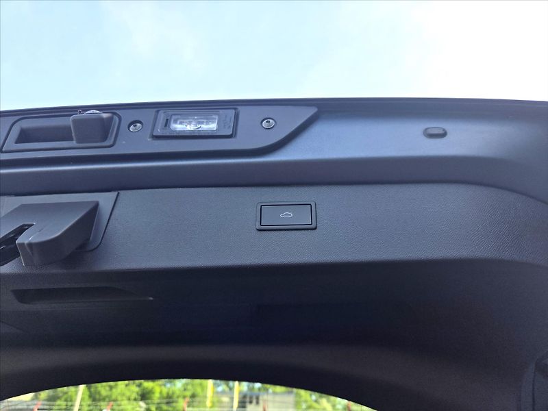 Cupra Formentor 1,5 TSi DSG LED Matrix Záruka2 - fotka 13 z 23