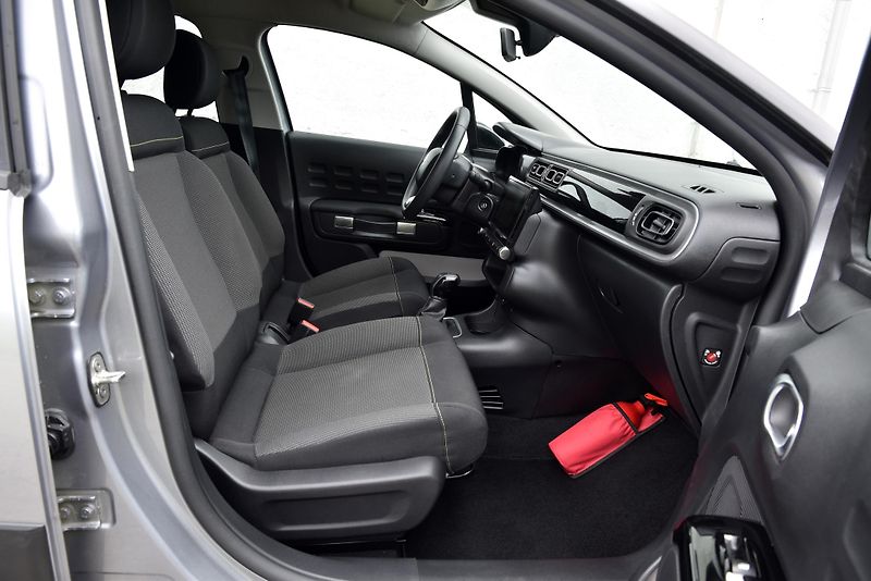 Citroën C3 1.2 PT,DKLIMA,TEMP,PDC,LED,DPH - fotka 41 z 46