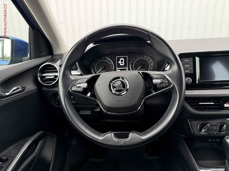 Škoda Fabia (2021) 1.0TSi, 1.maj,ČR, Ambition - fotka 13 z 19