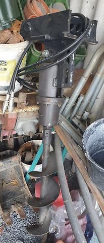 Bobcat (2020) E10Z 1.1t/71-110cm +vrták Bagr - fotka 4 z 15