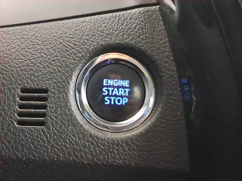 Toyota Corolla (2016) 1.6 Valvematic, Automat, Navi - fotka 23 z 23