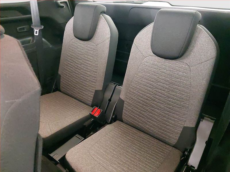 Citroën Grand C4 SpaceTourer (2019) 1.5 HDi, 7 míst, ČR,1.maj - fotka 16 z 23