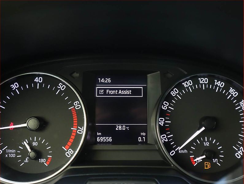 Škoda Fabia (2018) 1.0 TSI, Serv.kniha, Tempomat - fotka 17 z 21