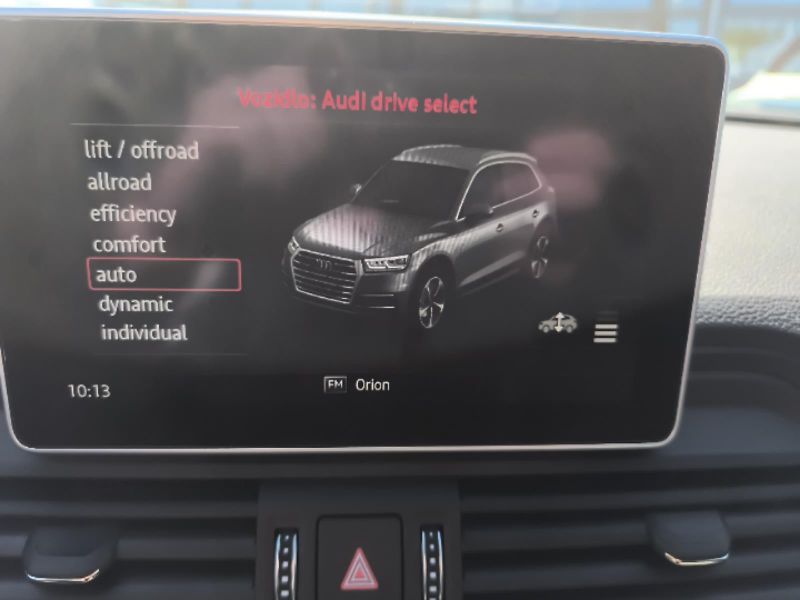 Audi Q5 2.0 TDi - fotka 16 z 25