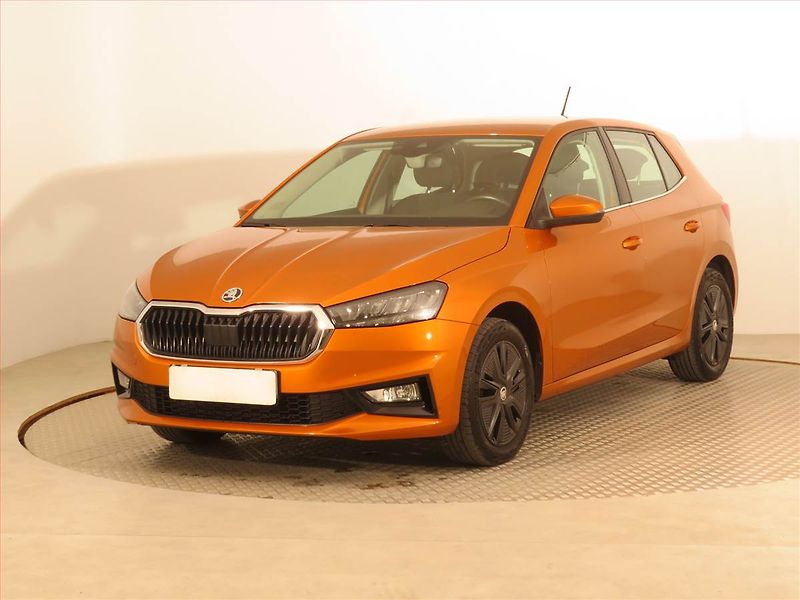 Škoda Fabia (2022) Style 1.0 TSI, Serv.kniha - fotka 2 z 15