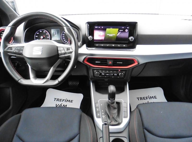 Seat Arona 1,0 TSi FR DSG 81kW - fotka 12 z 13