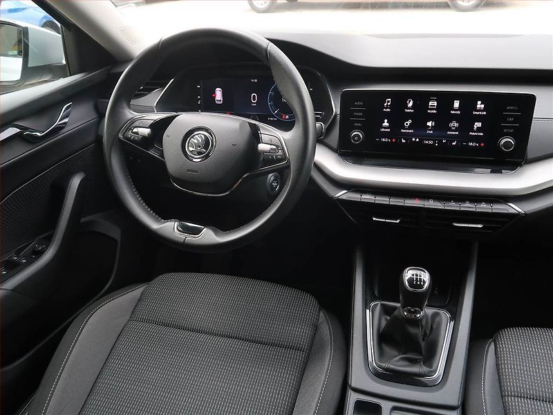 Škoda Octavia (2022) Ambition 2.0 TDI, ČR,1.maj - fotka 7 z 21
