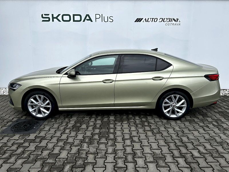 Škoda Superb (2024) 2.0 TDI 110kW DSG Selection - fotka 3 z 35