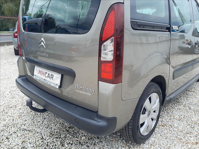 Citroën Berlingo 1,6 HDI 84kW - fotka 15 z 42