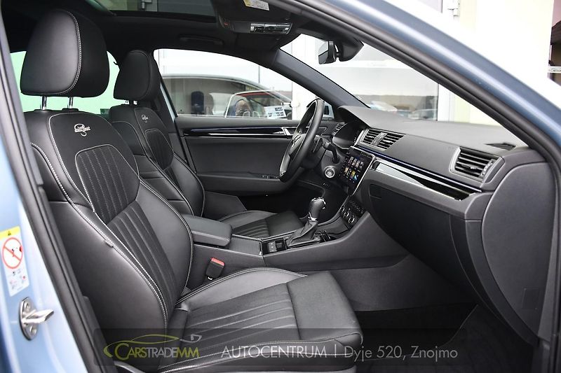 Škoda Superb 2,0TSi 206KW L&K K360 WEBASTO - fotka 16 z 61