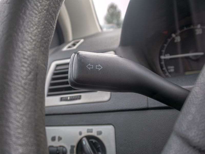 Škoda Fabia (2004) 1.9SDI 47KW - KLIMA - fotka 14 z 34