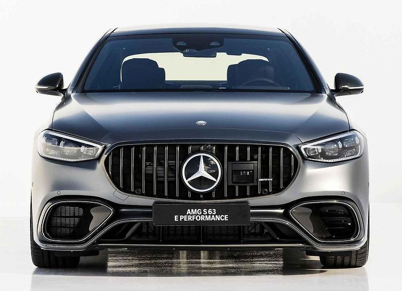 Mercedes-Benz S 63 AMG E Performance