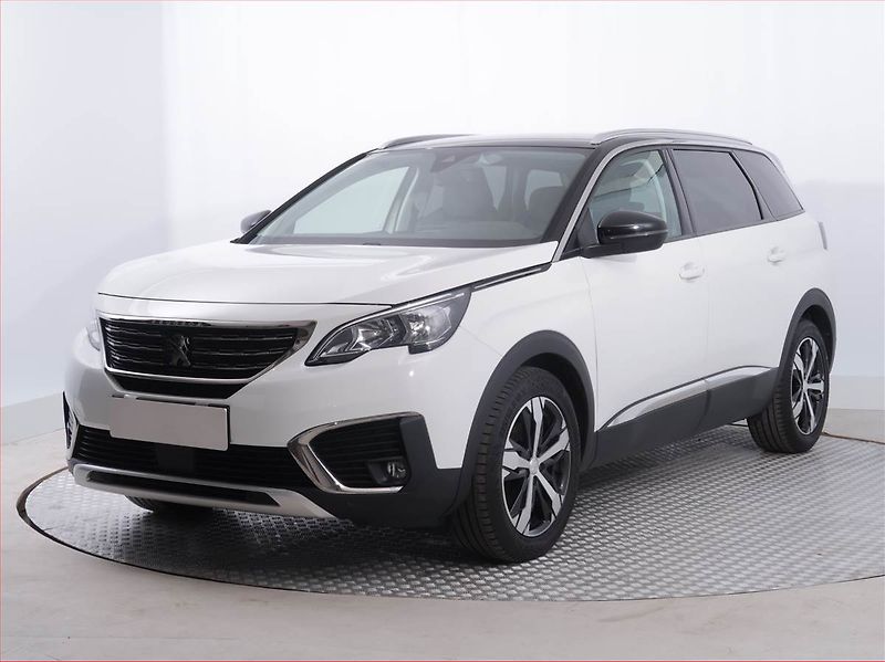 Peugeot 5008 (2019) Allure PureTech 130, 7 míst - fotka 2 z 22