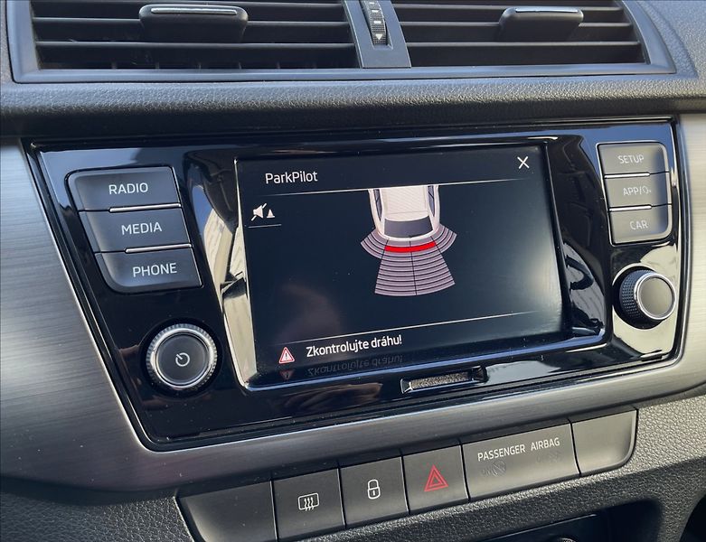Škoda Fabia 1,0 TSi,STYLE,Po serv.,ČR,DPH - fotka 16 z 22