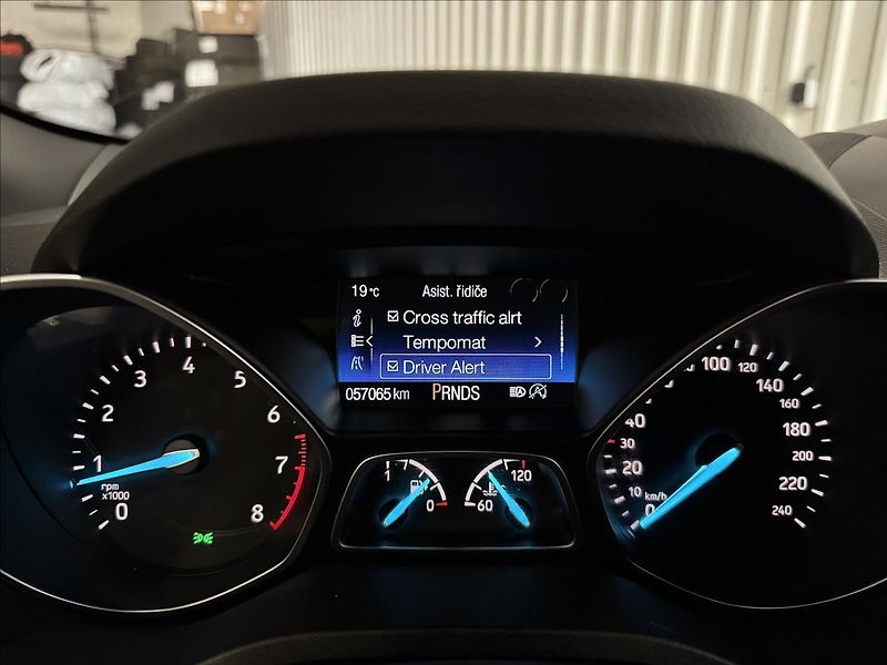 Ford Kuga 1.5EB 134kW AWD ST-LINE 57KM! - fotka 20 z 42