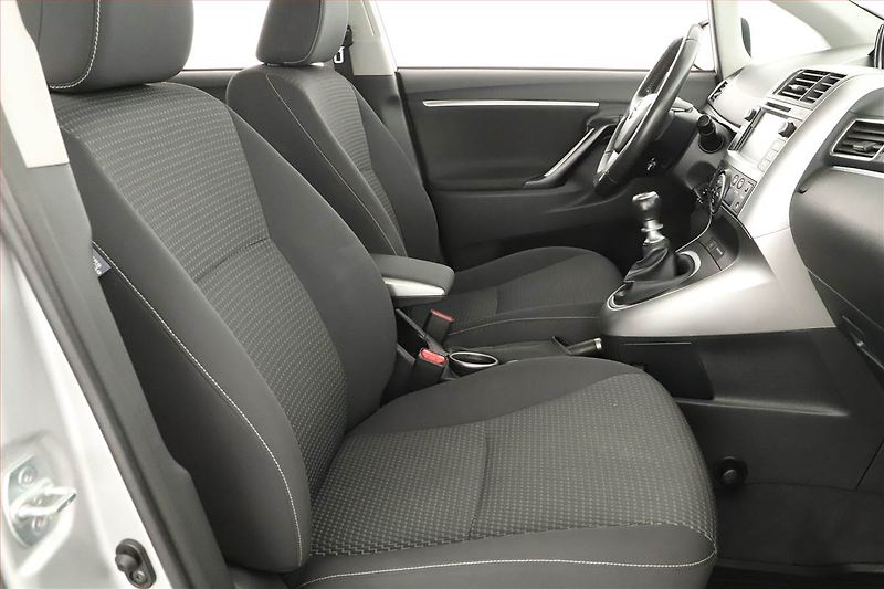 Toyota Verso (2014) 1.6 D-4D, Tempomat - fotka 7 z 14
