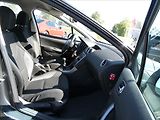 Peugeot 308 1,6 i 88kW 2x kola,klima,závěs - náhled 16