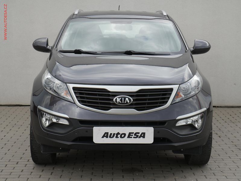 Kia Sportage (2014) 1.6 GDi, Comfort, TZ - fotka 2 z 15