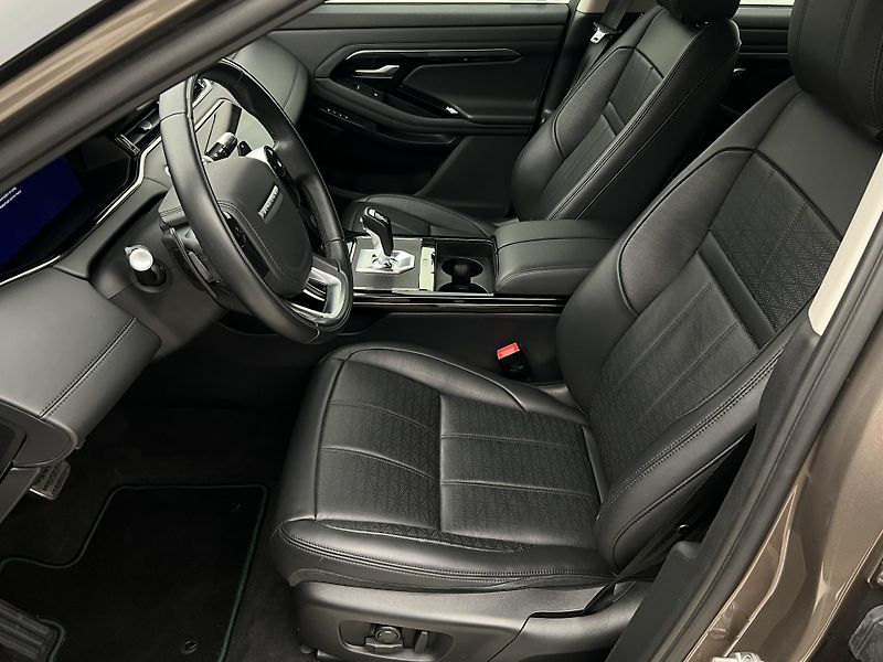 Land Rover Range Rover Evoque P200 R-DYNAMIC HSE AUT CZ - fotka 3 z 48