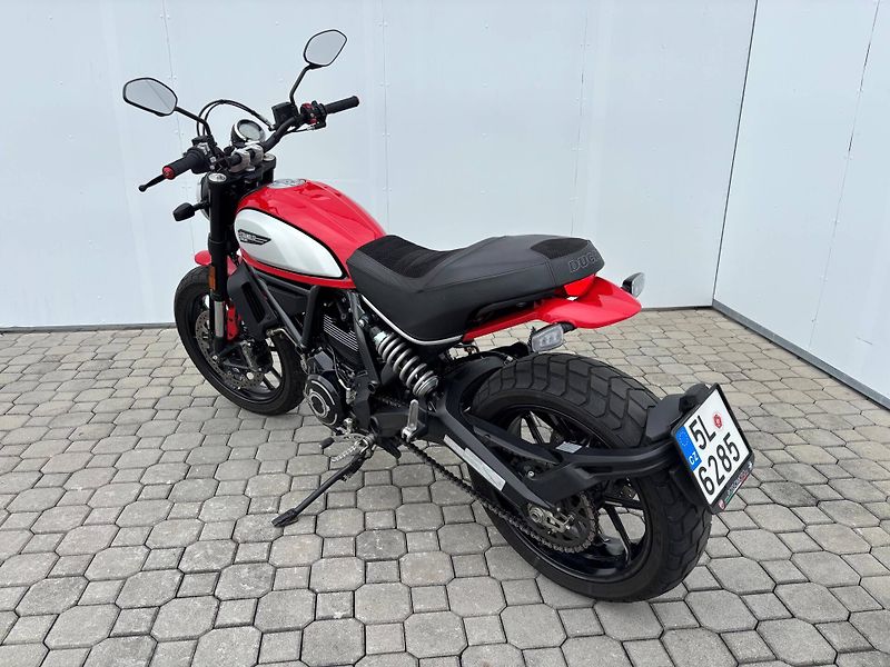 Ducati Scrambler 800 - fotka 6 z 10