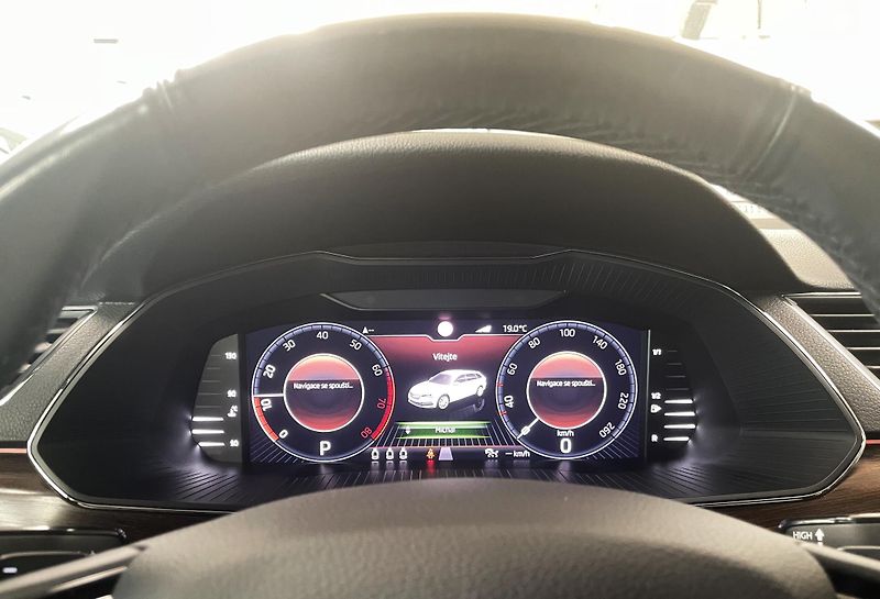 Škoda Superb 2.0 TSI, 200 kW, SCOUT, 4x4,ČR - fotka 20 z 40