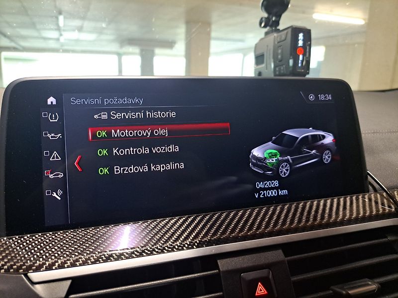 BMW X4 (2019) X4M Competition 510 PS - fotka 26 z 38