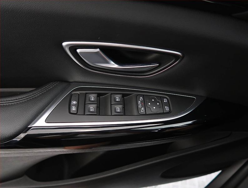Renault Espace (2021) 2.0 Blue dCi, digi klima - fotka 24 z 24