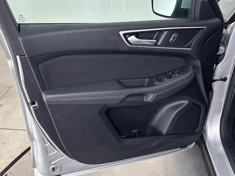 Ford Galaxy MPV - fotka 13 z 29