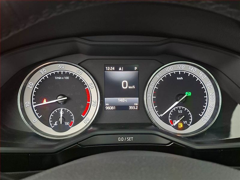 Škoda Superb (2018) Laurin&Klement 2.0 TSI - fotka 11 z 27