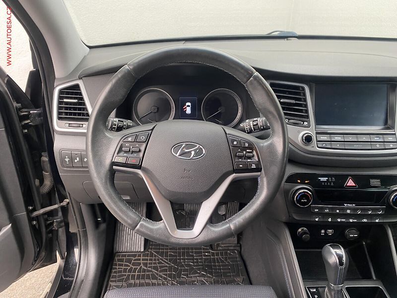 Hyundai Tucson (2017) 2.0 CRDi 4WD, ČR, Style, AT - fotka 11 z 19