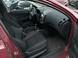 Hyundai i30 (2010) CW 1,4i Comfort LPG nová STK - náhled 11