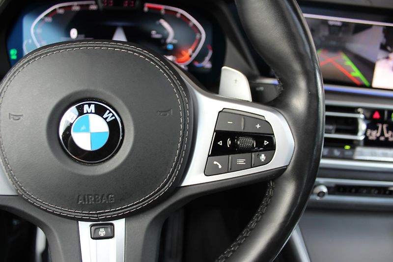 BMW X6 xDrive40d, 250kW - fotka 14 z 28